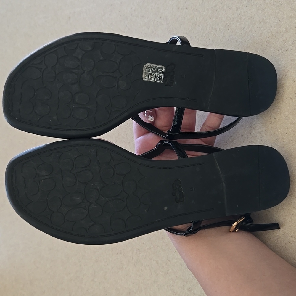 Coach Sandals - Picture 4 of 6